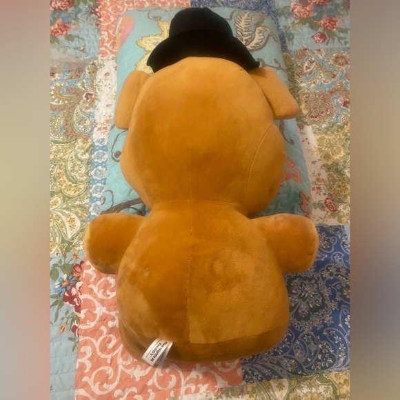 FNAF Fazbear plush - Picture 2 of 4